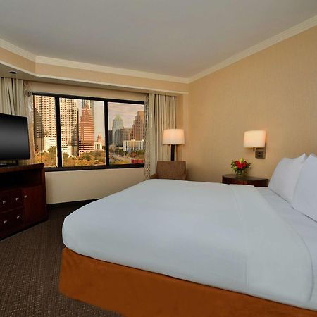 Embassy Suites By Hilton Austin Downtown South Congress Exteriér fotografie