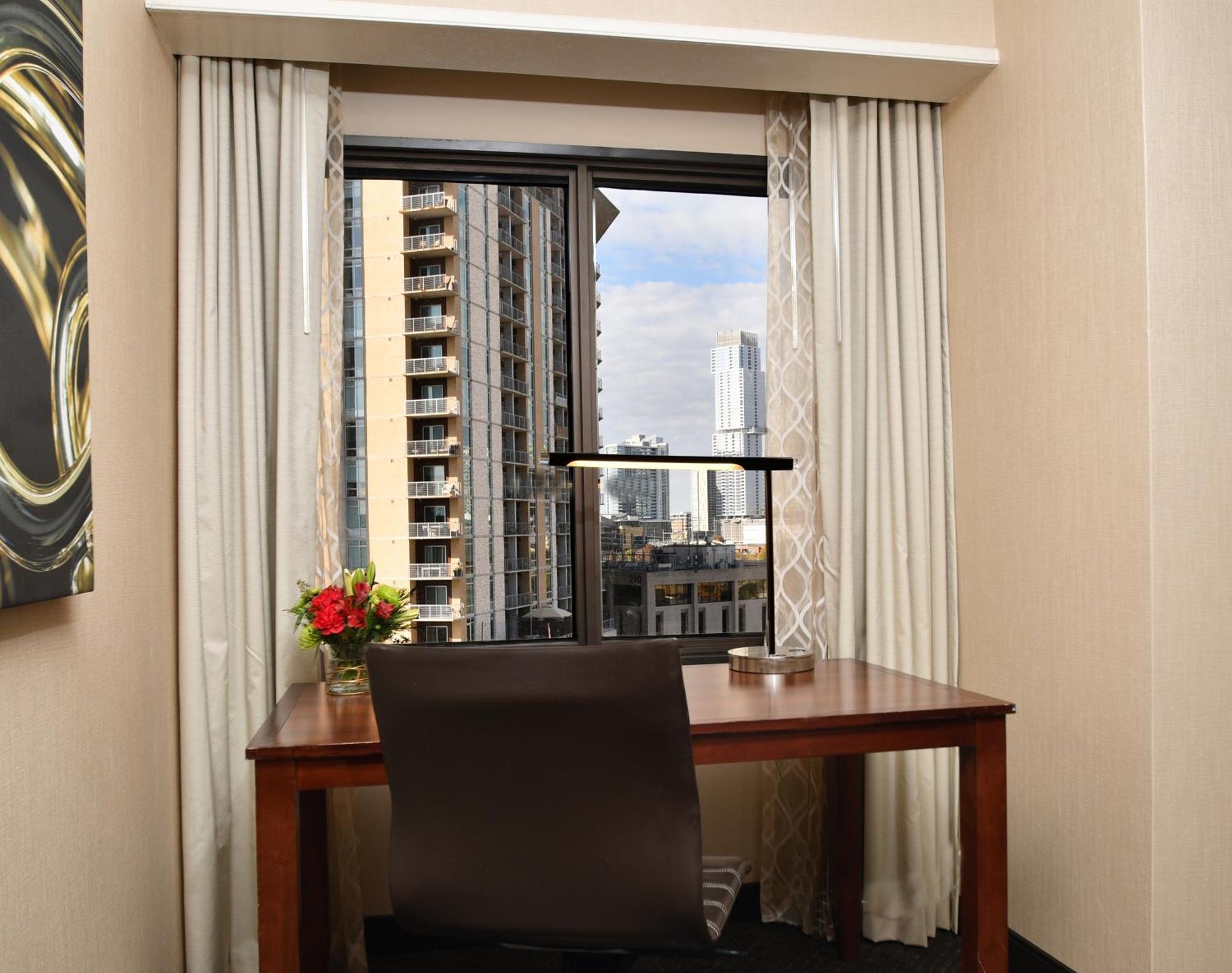 Embassy Suites By Hilton Austin Downtown South Congress Exteriér fotografie