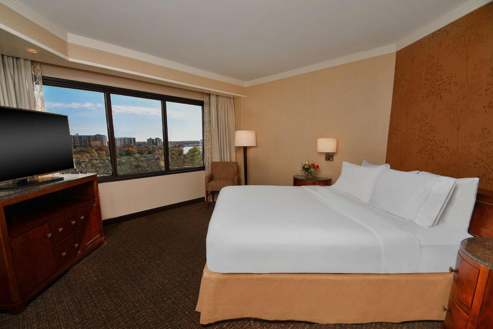 Embassy Suites By Hilton Austin Downtown South Congress Exteriér fotografie